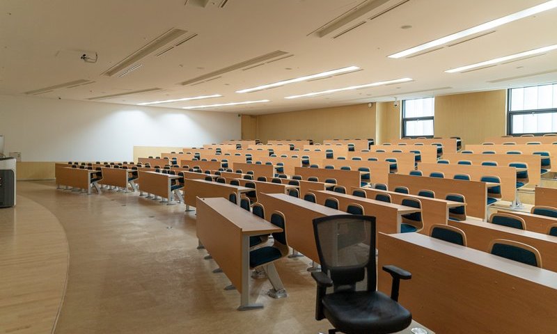 בעקבות אי טיפול באנטישמיות: טראמפ הקפיא מענקים לאוניברסיטה נוספת 