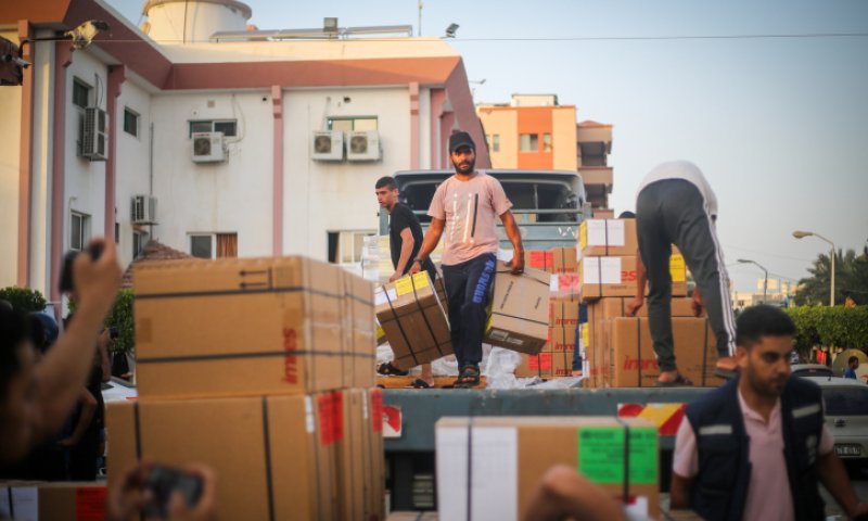 החלטה חריגה: המדינה המוסלמית שתצניח סיוע הומניטרי לעזה