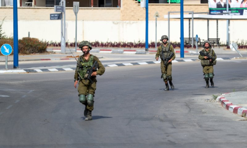 תחקיר קיבוץ ארז: חברי כיתת הכוננות בלמו באומץ את המחבלים - צה"ל נכשל