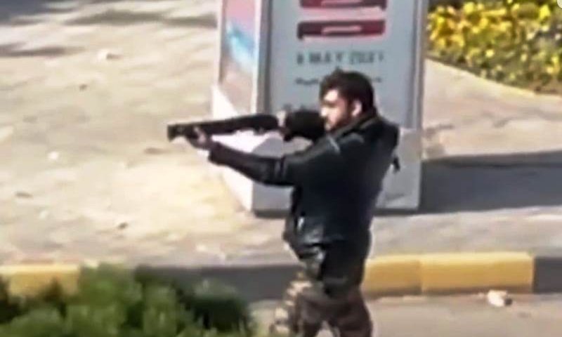 שוטר איראני