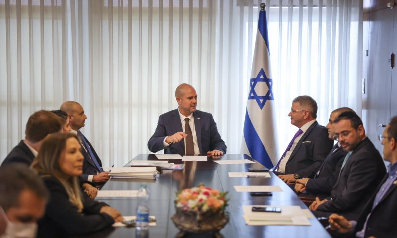 עימות באופוזיציה בישיבת נשיאות הכנסת: "אני ישות עצמאית"