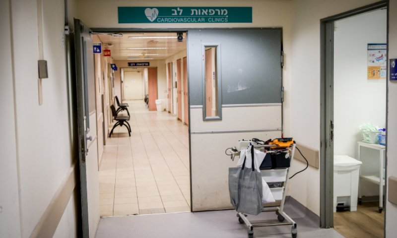 התפרצות זיהום של חיידק באגף הפנימי של בית החולים