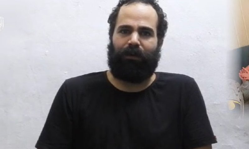 טרור פסיכולוגי: חמאס פרסם סרטון קשה של אב משפחת ביבס