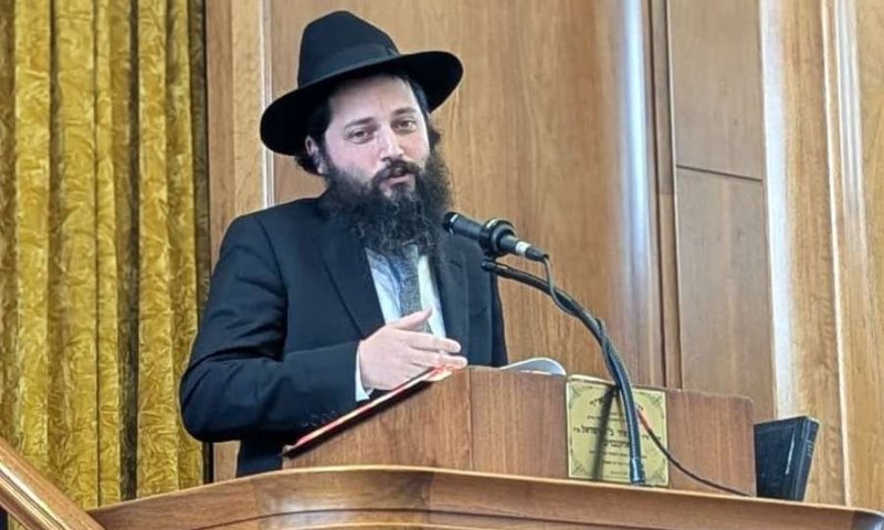 הנסיך לבית לייקווד: הגאון ר' שניאור קוטלר השני מסר את שיעורו הראשון