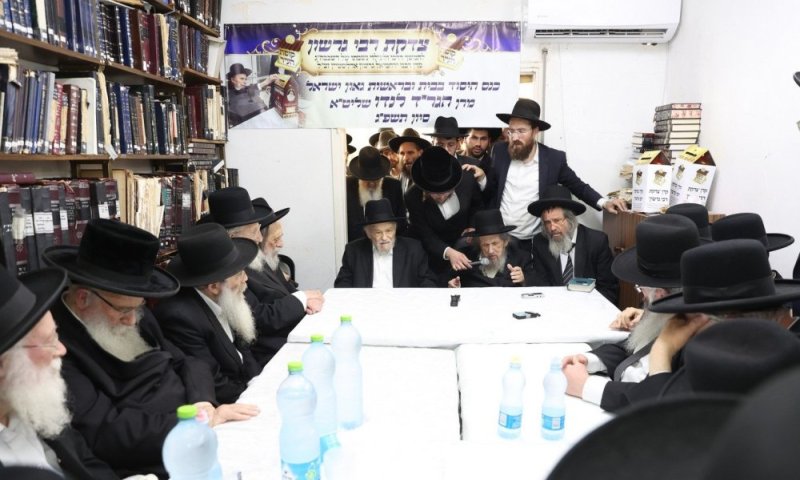 מרטיט: מעמד נורא הוד במניין גדולי צדיקי הדור להתרת קללות 