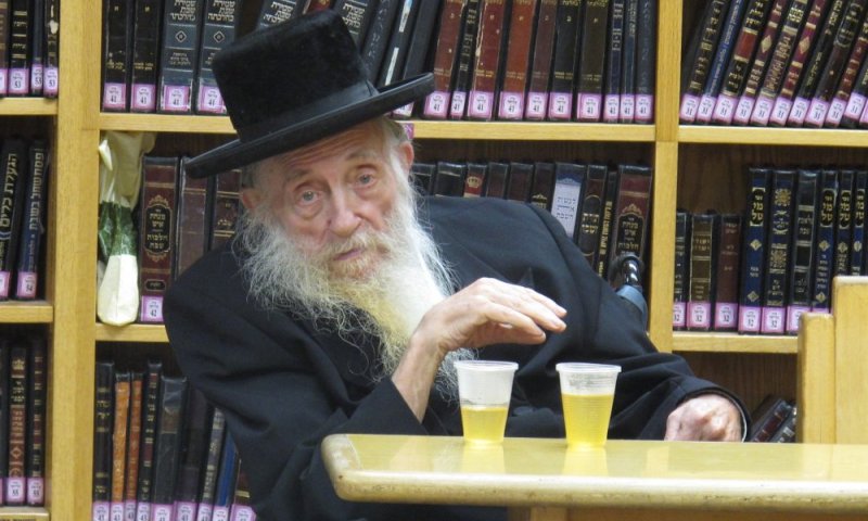 בתוך השבעה על אחיו: המחנך הדגול הרה"ג רבי ישראל וינד זצ"ל