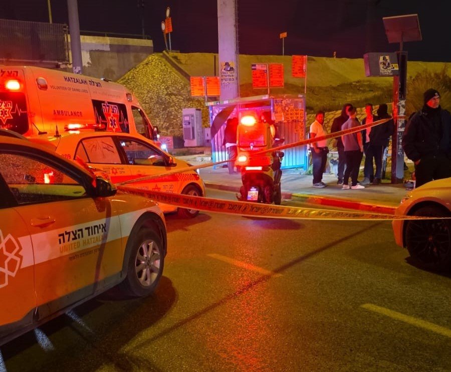 בחדרי חרדים