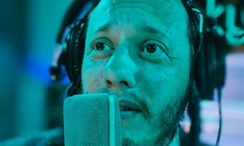 הרגע המרגש בבית הכנסת שהפך לשיר: יואל רוט חושף נוסח חדש ל'אנא בכוח'