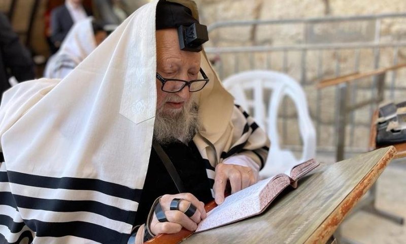 בד"ה: מיצרני הטונה הכשרה ומחשובי 'מנין' לייקווד בבורו פארק
