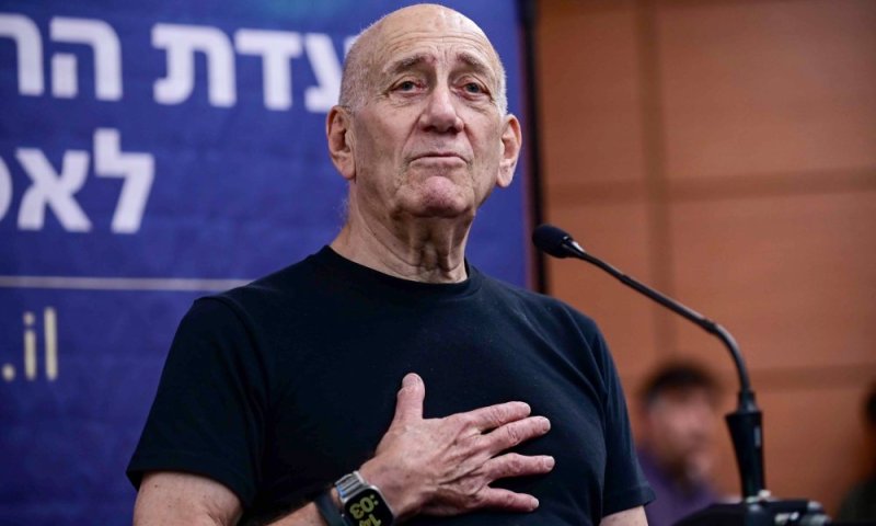 הפלסטינים זלזלו באולמרט שניסה לחתום איתם על הסכם וויתור מופלג