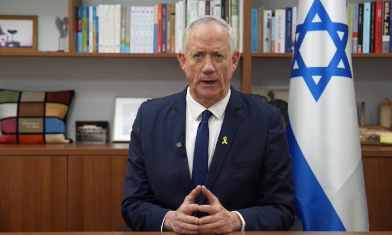 גנץ על התחקירים: "קצה הקרחון, להקים ועדת חקירה ממלכתית"
