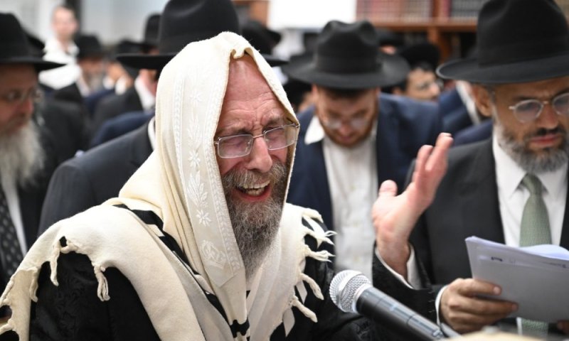 לראשונה בהיסטוריה: שחזור של תפילת אסתר המלכה