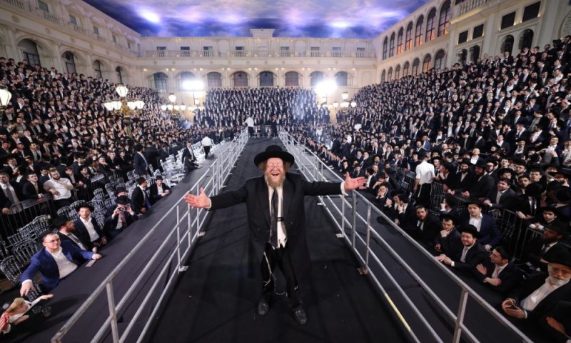 חרפה: ב'יש עתיד' דורשים לשלול תקציבים ואישור העמותה של 'עטרת שלמה'