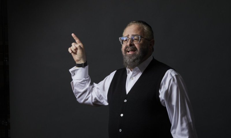 יוסי גרין ביצירה לכבוד האדמו"ר ממונקאטש: "שושנת יעקב"