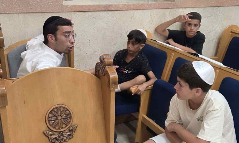 "הוא כבר לא יחזור לסניף": פרידה מצמררת מהחתן שהאיר לבבות