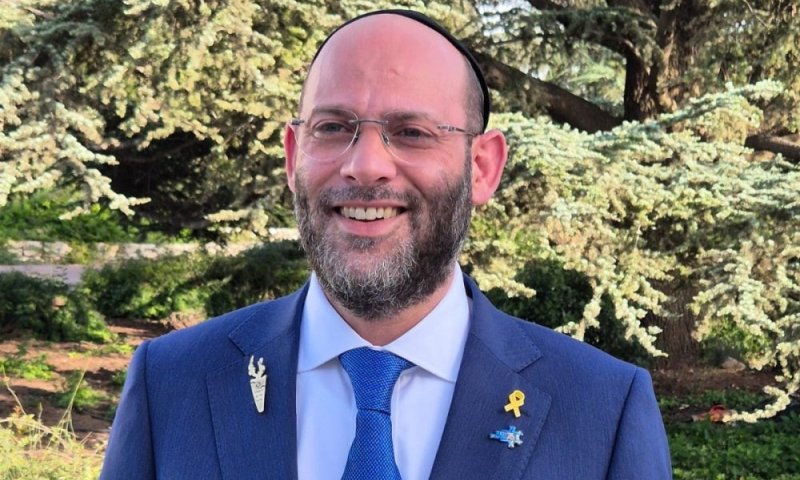 היועץ הרפואי מתריע: "שימוש בצ'אטים של AI סיכון ממשי לחיי החולים"