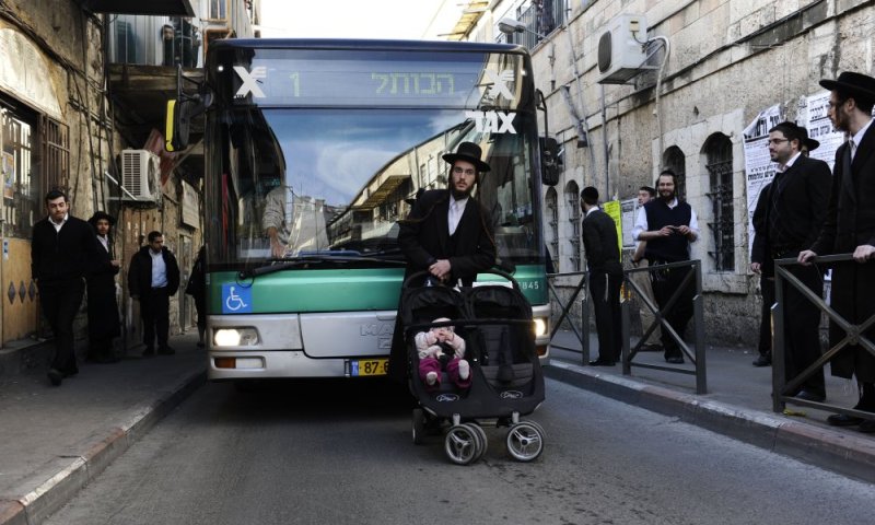 הנהג שלנו אינו מחנך, וטוב שכך | טור כואב של חשבון נפש