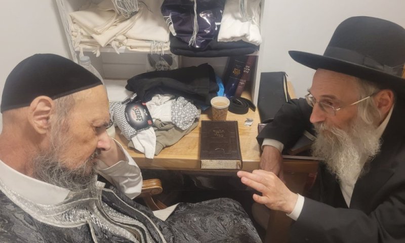 ראש ישיבת פוניבז' שוחח בלימוד עם הצדיק מטבריה