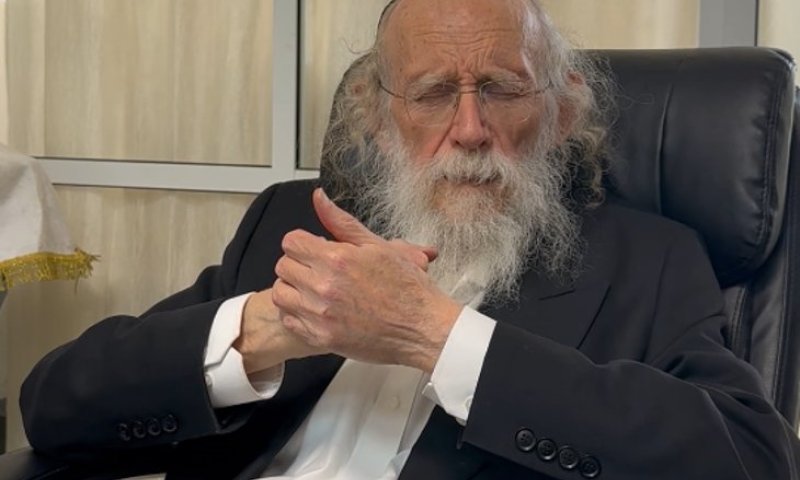"זה ממש פיקוח נפש": הגר"ש גלאי בקריאת חירום למען הצלת אלמן סיעודי מסילוקו מבית אבות