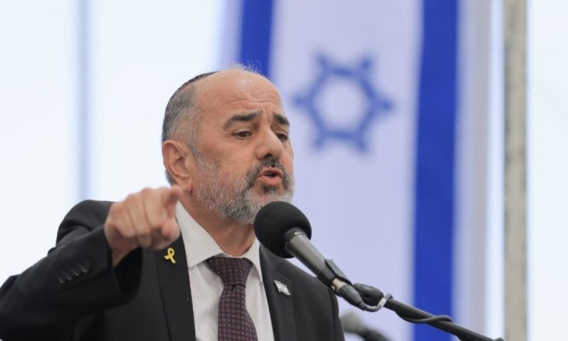 ח"כ מרגי תוקף את הקמעונאים ומשרד האוצר: "מתעתעים בנו שנשלם יותר"