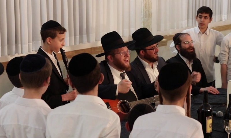 הרב יצחק ריס ות"ת 'חפץ חיים' - כרמיאל שרים: "תורה"