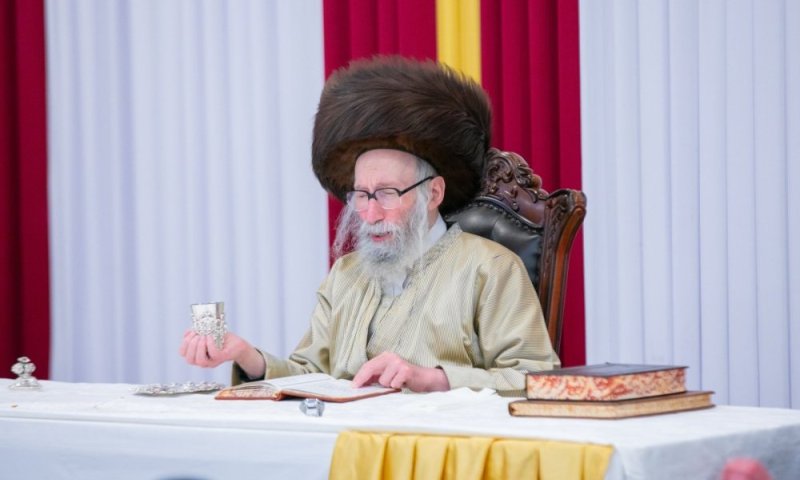 הרבי מקהל חסידי ירושלים ישבות בקאנטרי  &bull; כל אירועי וזמני השבת