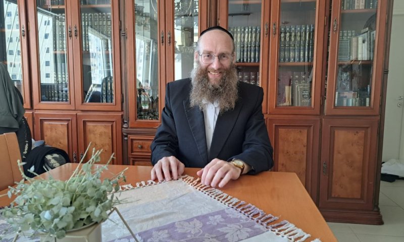 הודו לה': לחן חדש של ישראל פלר מפעים לבבות