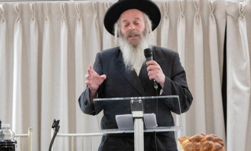 הסיפור המדהים שסיפר המשפיע בשיעורו השבועי