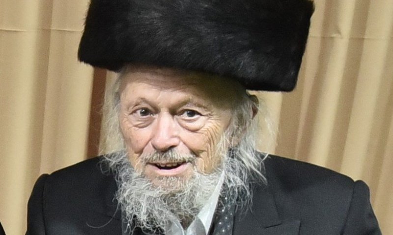 מזקני העיר ביתר שהלחין שירים: הרה"ח ר' יצחק זאב שיפמן ז"ל&nbsp;