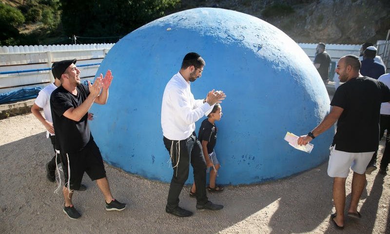 בין פחד לתקווה: ימי ההמתנה של רחל