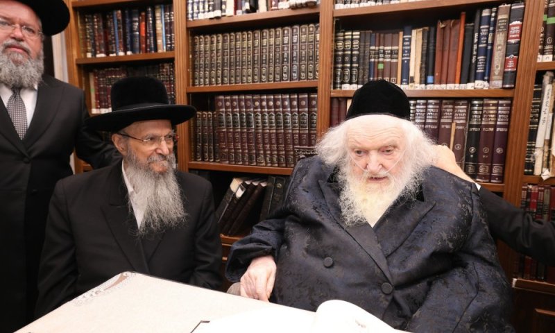 בקודש פנימה: המקובל רבי יעקב הלל עם פוסק הדור הגר"מ שטרנבוך | צפו