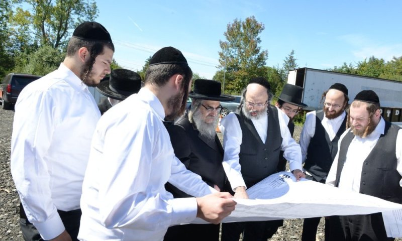 האדמו"ר מסאטמר ממשיך להוריד את מחירי הדירות גם בגבולות העיר