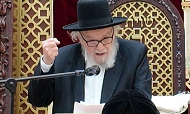 הגרמ"ה הירש בשיחה: פחד המלחמה עם איראן היה עונש מהשמים