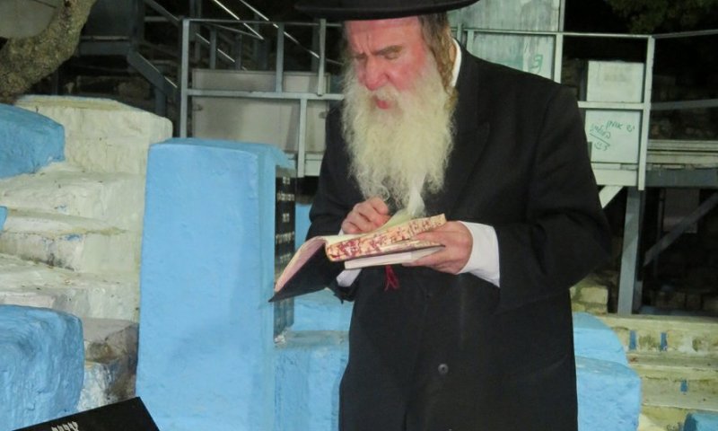 "סוף וקץ למחלה הנוראה": מעמד נדיר וסיום 'תומר דבורה' בציון הרמ"ק