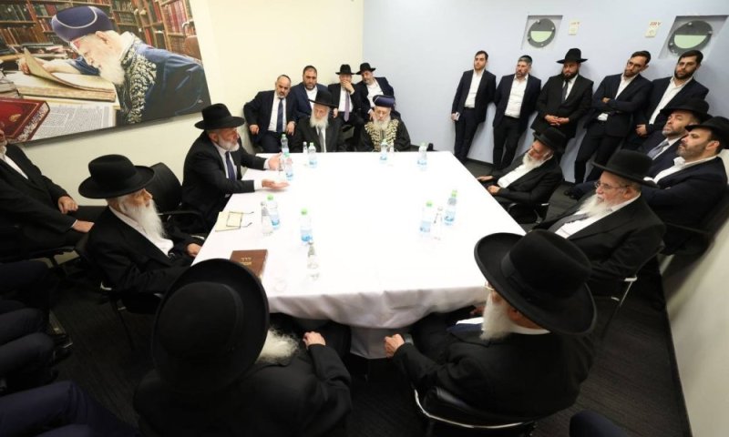 המועצת הכריעה: ש"ס תפרוש מהממשלה - אך לא מהקואליציה
