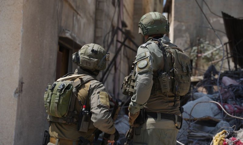 מבוקש נמלט ונורה בפעולה לילית של מסתערבים בשכם