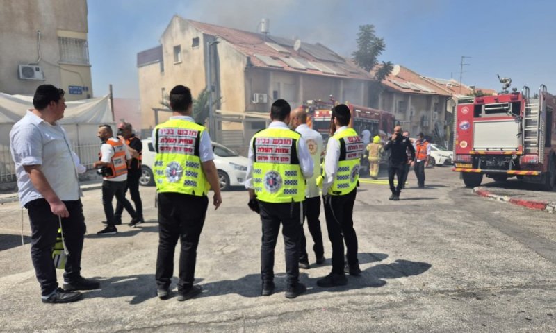 שריפה גדולה בבית שמש: בלוני גז התפוצצו, בניינים פונו