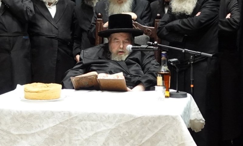 משא נדיר של הרבי מבעלזא: "צריך לומר מילה טובה גם לבעל"