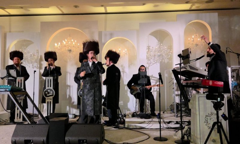 עוזיאל דייטש & שירה & פריילאך ריגשו עם הלחן הפיטסבורגאי בחתונת הנגידים בארה"ב