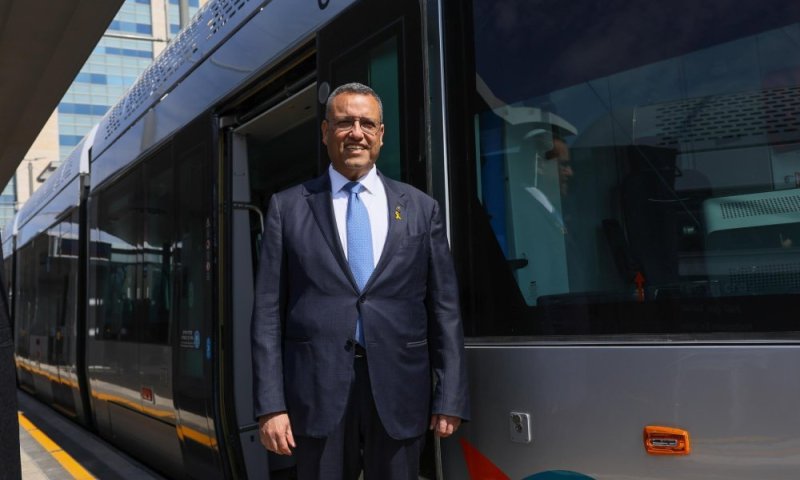 בשורה לירושלמים: הקו האדום של הרכבת הקלה חוזר לשירות מלא