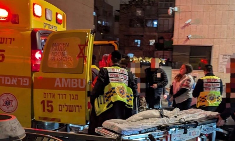 אמבולנס פגע בהולכת רגל בירושלים, מצבה קשה&nbsp;