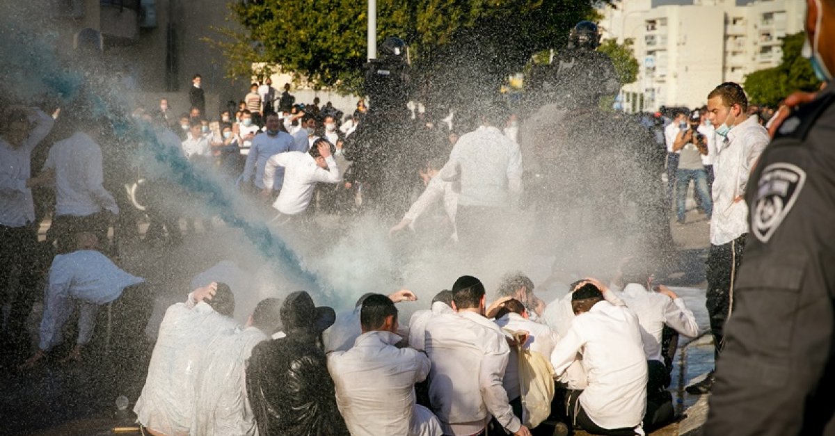 סמויים בהפגנת 'הפלג'? צפו: כך ניסה ה'בלש' להפליל - בחדרי חרדים