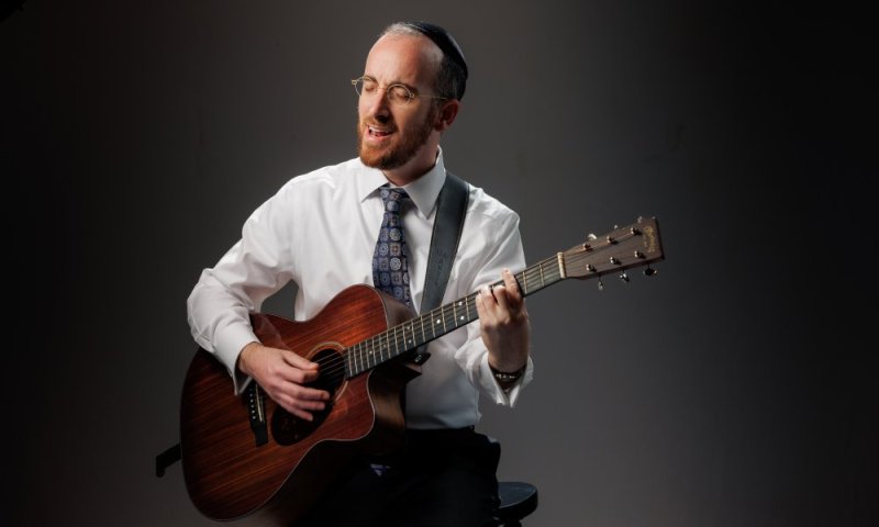 נפתלי קמפה מגיש אלבום נוסף עם 11 שירים - האזינו לתקציר
