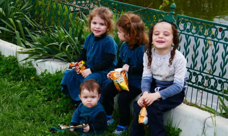 עד אתמול היה להם אבא. היום &ndash; 5 ילדים שואלים איך נראים החיים בלעדיו
