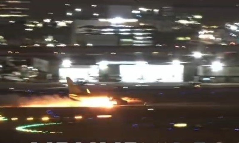 לוס אנג'לס: תקלת בלמים במטוס מטען הובילה לפיצוץ הצמיגים