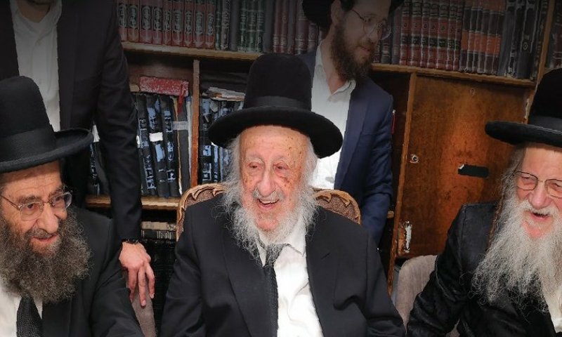 'בית דין של יתומים' גוזר: שנה מבורכת לתורמים 10 ש"ח ליתום 