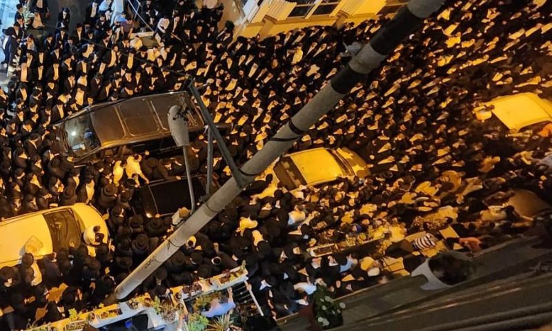 המונים ליוו בערב החג את המלמד מבני ברק שנפטר ביום כיפור