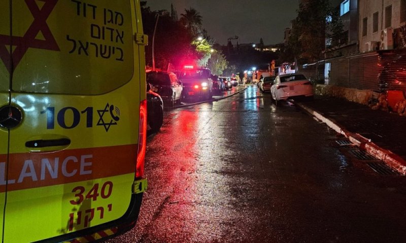 מפחיד: הפעוט עף מהרכב במהלך הנסיעה - ונפצע