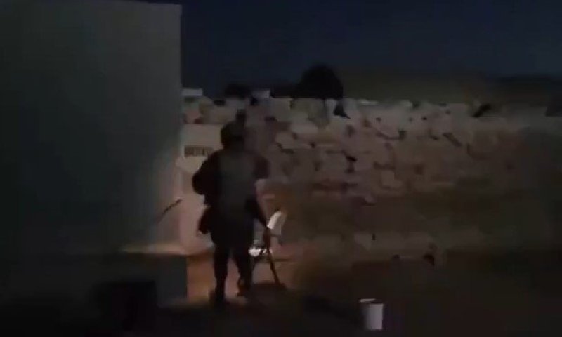 תיעוד מירדן: חיילים אמריקאים ממהרים למרחב מוגן בזמן תקיפה איראנית