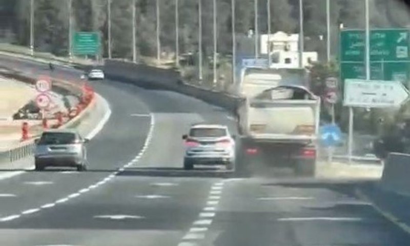 מטורף: מרדף משטרתי אחר נהג משאית בכבישי הצפון